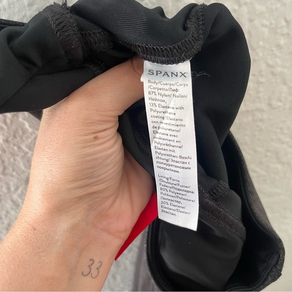 Spanx Black Faux Leather Leggings Womens Size Small Stretch Style# 2437 - Picture 9 of 10